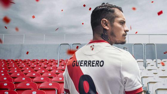 Contigo Capitán: Paolo Guerrero Contigo Capitán: Paolo Guerrero