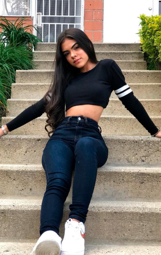 Mav, la influencer que despierta suspiros con sus fotos Mav, la influencer que despierta suspiros con sus fotos