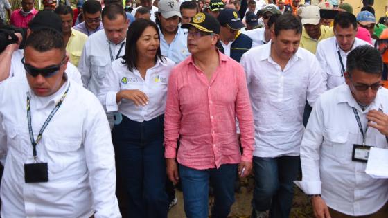 Gustavo Petro encuestras Gustavo Petro encuestras
