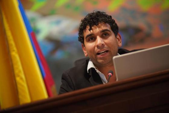 David Racero donar un día de sueldo ola invernal Colombia David Racero donar un día de sueldo ola invernal Colombia
