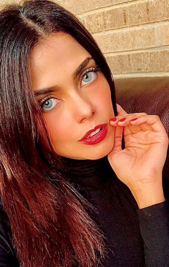 Tahiana Bueno, la actriz y presentadora 'Sábados Felices' ¿Quién es Tahiana Bueno, la actriz y presentadora 'Sábados Felices'?