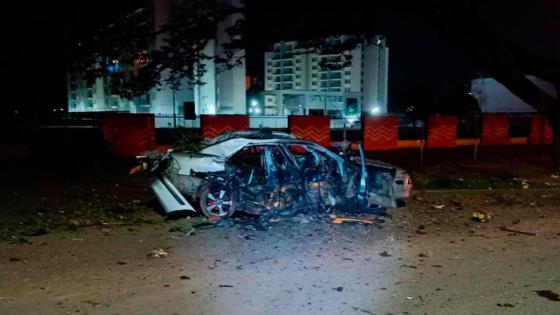 carro-bomba carro-bomba
