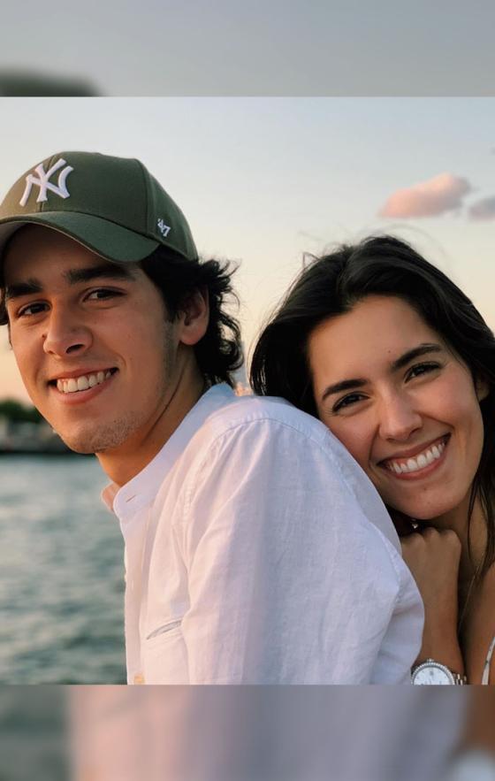 Juan Vega, el hermano de Paulina Vega que roba suspiros ¿Quién es Juan Vega, el hermano de Paulina Vega que roba suspiros?