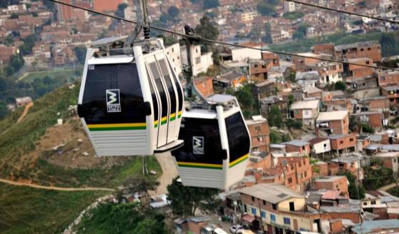 Cinco Metrocables para Medellín