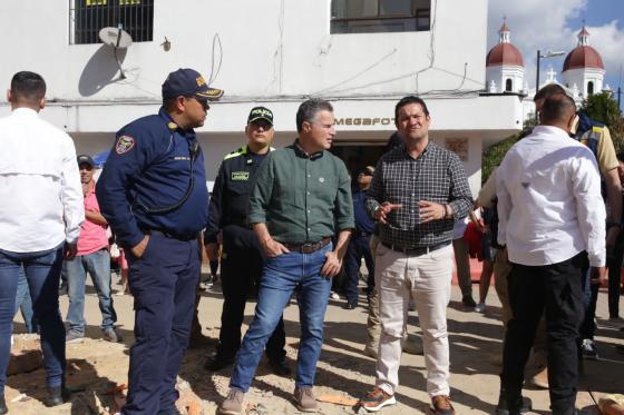 Anibal Gaviria parque Rionegro incendio