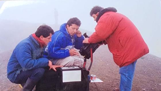 Winston Viracachá (derecha) en el día del cubrimiento