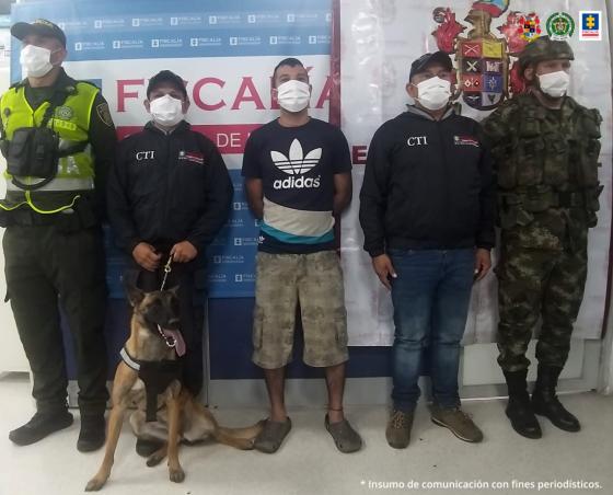 hombre lanza granada exnovia Chicoral Tolima 