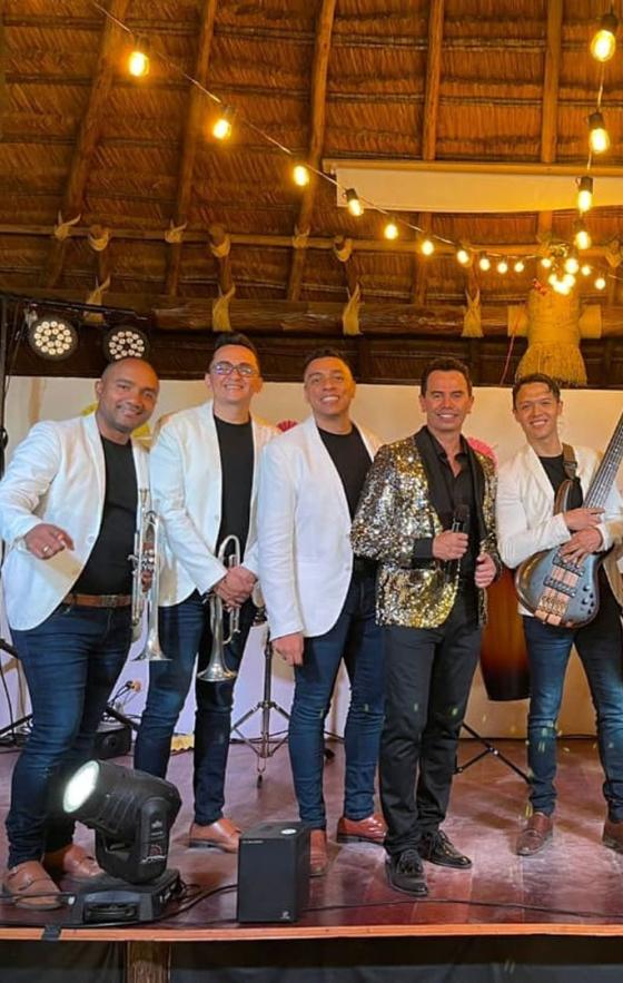 Jhonny Rivera y el desarrollo de su carrera artística Jhonny Rivera y el desarrollo de su carrera artística