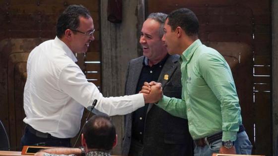 Alfonso Prada asume como gobernador ad hoc de Antioquia Alfonso Prada asume como gobernador ad hoc de Antioquia