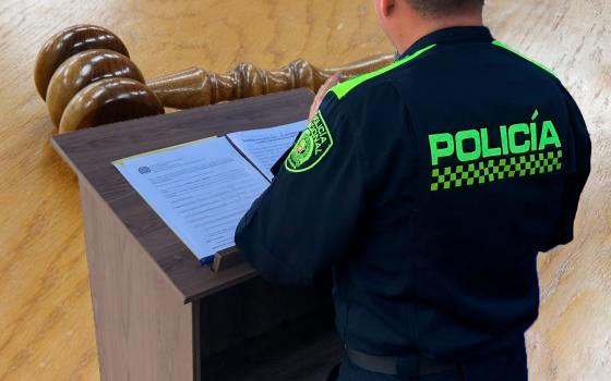 Policía Policía