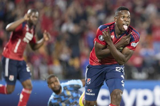 Con 2-1 el DIM se alzó en victoria DIM gana en Copa Libertadores