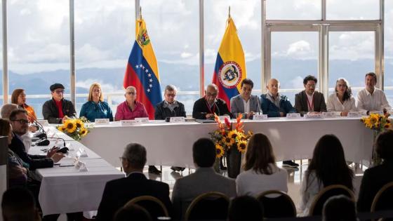 Diálogos con el ELN: Analistas respaldan a Gobierno Diálogos con el ELN: Analistas respaldan a Gobierno
