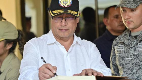 Gustavo Petro en el Bajo Cauca. Gustavo Petro ordena ofensiva militar contra Clan del Golfo en Bajo Cauca.