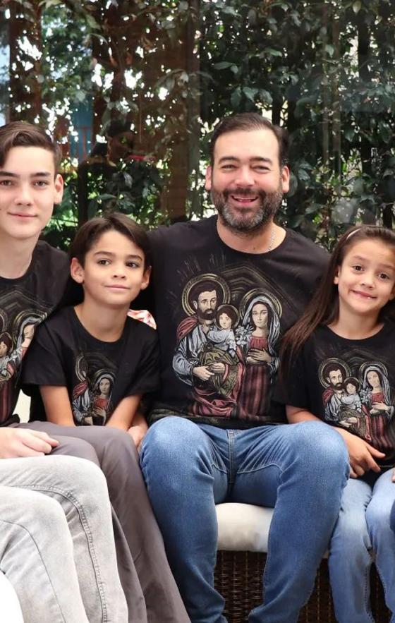 Famosos colombianos con más hijos Famosos colombianos con más hijos