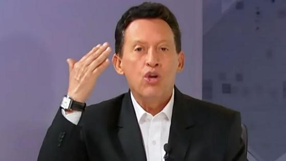 El periodista salió de la emisora, luego de varios años de carrera Oscar Rentería: el pedido que hizo luego de su salida