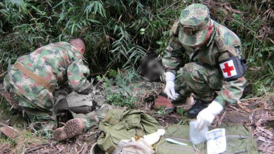 soldados atienden a Alias Piraña Clan del Golfo soldados atienden a Alias Piraña Clan del Golfo