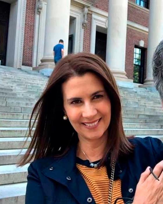 María Cristina Uribe María Cristina Uribe