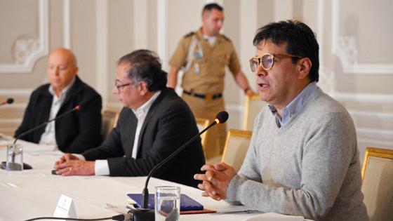 ELN denuncia "imposiciones" del gobierno en materia de cese al fuego ELN denuncia "imposiciones" del gobierno en materia de cese al fuego