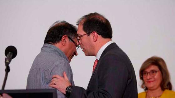 ¿De qué hablaron Gustavo Petro y el fiscal Francisco Barbosa en su nueva reunión? ¿De qué hablaron Gustavo Petro y el fiscal Francisco Barbosa en su nueva reunión?