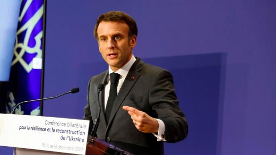 Macron Macron
