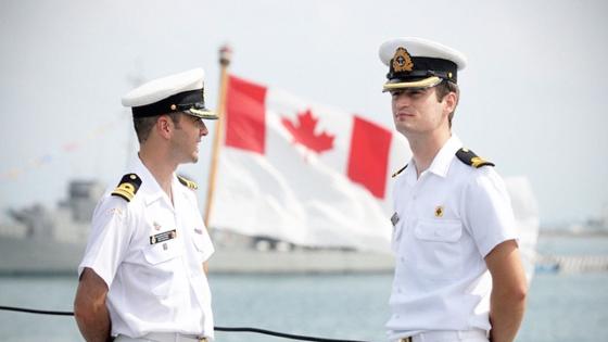 Marina Canadá empleo cuatro mil dólares Marina Canadá empleo cuatro mil dólares
