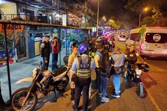 Medellín: Sellan siete establecimientos en Gratamira tras operativo relámpago Medellín: Sellan siete establecimientos en Gratamira tras operativo relámpago