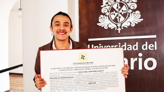 primer-abogade-no-binario primer-abogade-no-binario