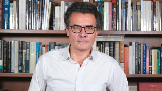 Biblioteca de Alejandro Gaviria Biblioteca de Alejandro Gaviria