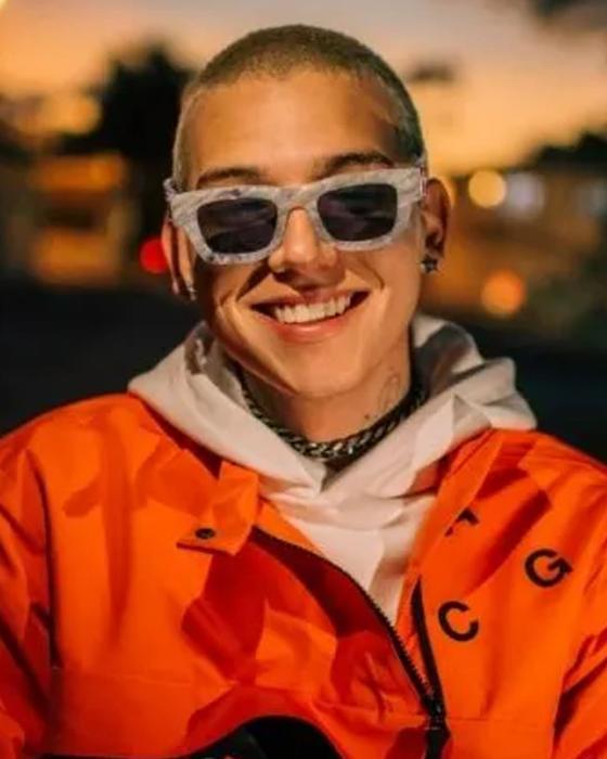 Sky Rompiendo: El productor detrás de hit musicales Sky Rompiendo: El productor detrás de hit musicales