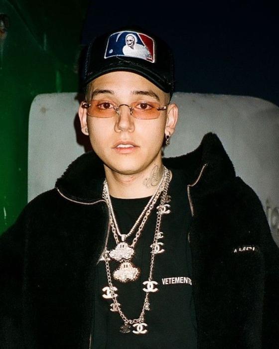 Sky Rompiendo: El productor detrás de hit musicales Sky Rompiendo: El productor detrás de hit musicales