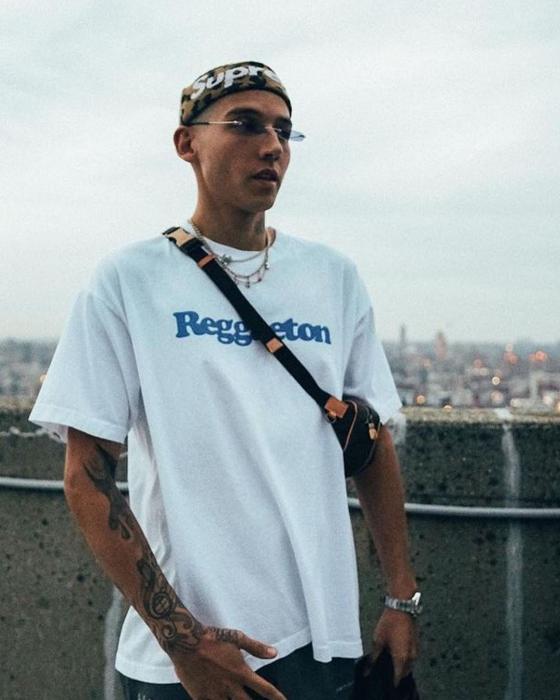 Sky Rompiendo: El productor detrás de hit musicales Sky Rompiendo: El productor detrás de hit musicales