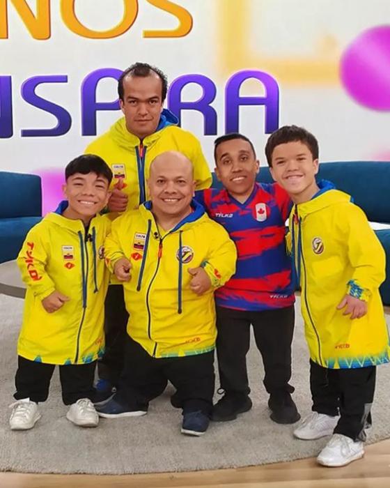 Alexis Calvo: de pandillas, guerra y paz a sabados felices Alexis Calvo: de pandillas, guerra y paz a sabados felices