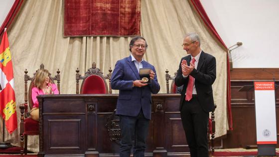 Gustavo Petro en España recibe medalla de la Universidad de Salamanca Gustavo Petro en España recibe medalla de la Universidad de Salamanca
