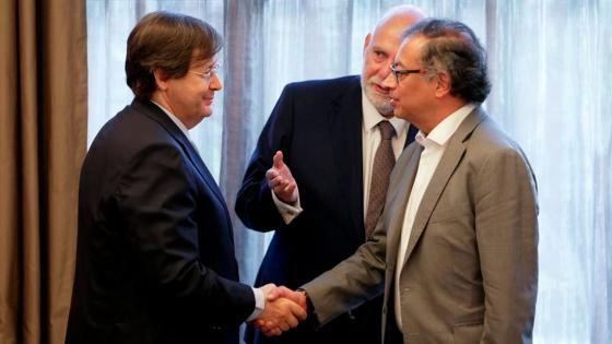 Visita de Petro dejó el anuncio de ARA y 230 nuevas tiendas Visita de Petro dejó el anuncio de ARA y 230 nuevas tiendas