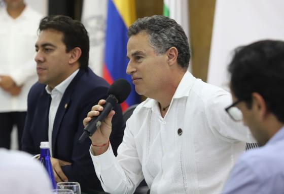Anibal Gaviria Gobernador de Antioquia Anibal Gaviria Gobernador de Antioquia