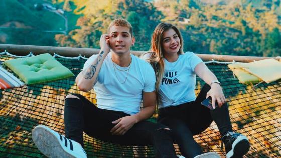 El mensaje de Daniela Legarda en honor a su hermano, Fabio   La artista colombiana aprovechó la ocasión para revelar sus sentimientos en temas relacionados con el fallecimiento de su hermano. Allí uno de los internautas cuestionó a la joven influenciadora sobre el porqué no vuelve a vivir a Colombia.  A lo que Legarda dejó saber a sus seguidores que aunque ama la tierra colombiana, fueron varios los sucesos que marcaron su vida dentro del país, empezando por el fallecimiento de su hermano, Fabio Legarda.   