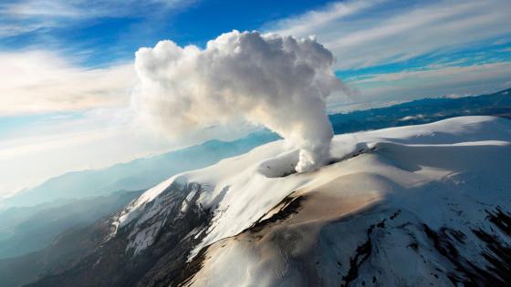 Nevado del Ruíz cambiaría su alerta de naranja a amarilla Nevado del Ruíz cambiaría su alerta de naranja a amarilla