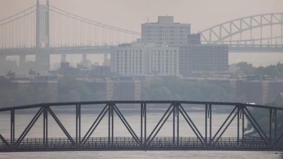 New York: las impactantes imágenes de la ciudad cubierta de humo