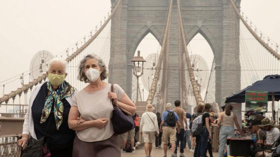 New York: las impactantes imágenes de la ciudad cubierta de humo