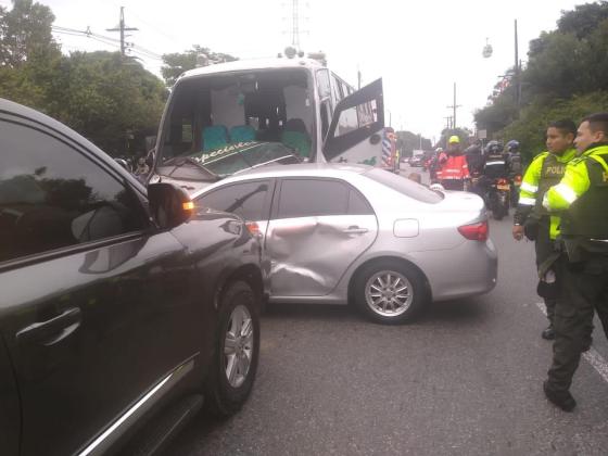 accidente múltiple Medellín noticias 