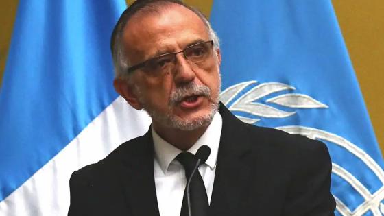 Chuzadas: Ministro de Defensa se reúne con el Director de la Policía