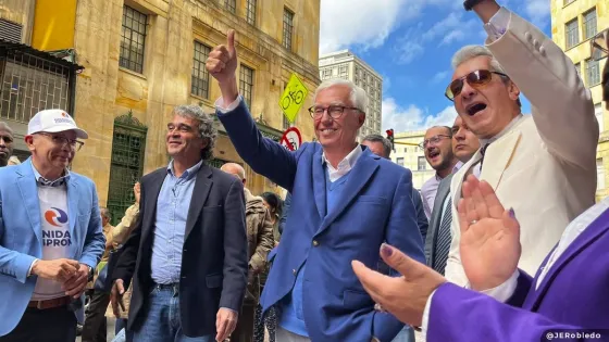 Jorge Enrique Robledo es oficialmente candidato a la alcaldía de Bogotá Jorge Enrique Robledo es oficialmente candidato a la alcaldía de Bogotá