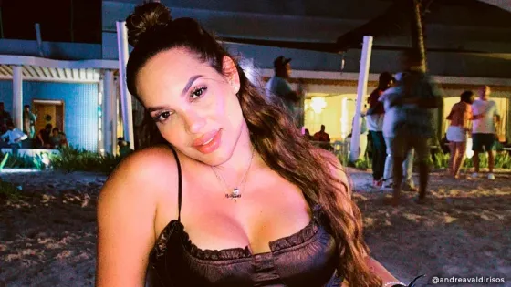 Instagram: @andreavaldirisos