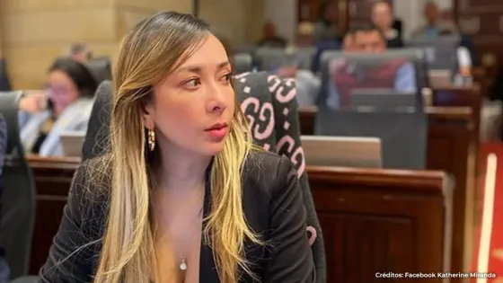 Katherine Miranda y sus reparos a Banco Agrario por subsidio Katherine Miranda y sus reparos a Banco Agrario por subsidio
