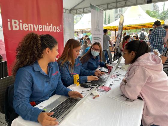 feria de empleo Medellín Antioquia 