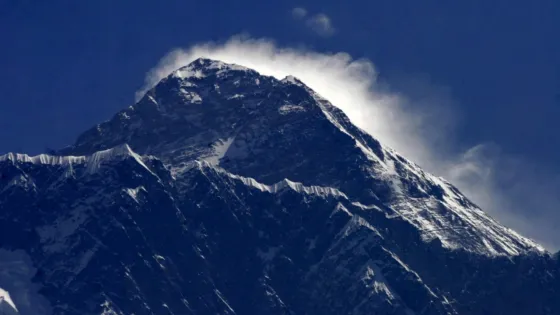 Monte Everest: La cuantiosa cifra para llegar a la cima Monte Everest: La cuantiosa cifra para llegar a la cima