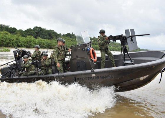 Roban 2.000 galones de gasolina a la Armada Nacional