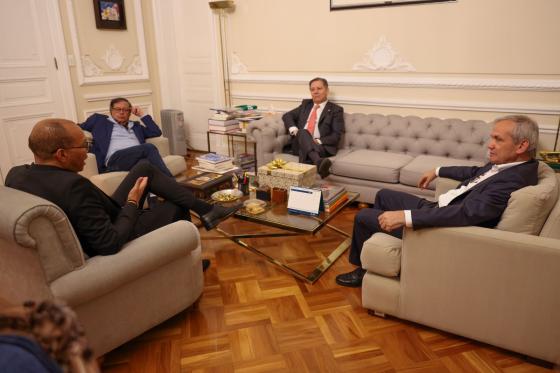 Reunión de Petro con presidente de la Corte Suprema Reunión de Petro con presidente de la Corte Suprema