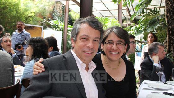Rodrigo Pardo en momentos sociales en el lente de Kienyke