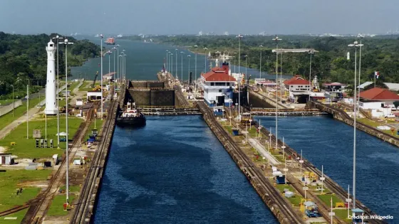 Canal Canal